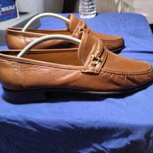 Elegant Tan Leather Slip-On Loafers